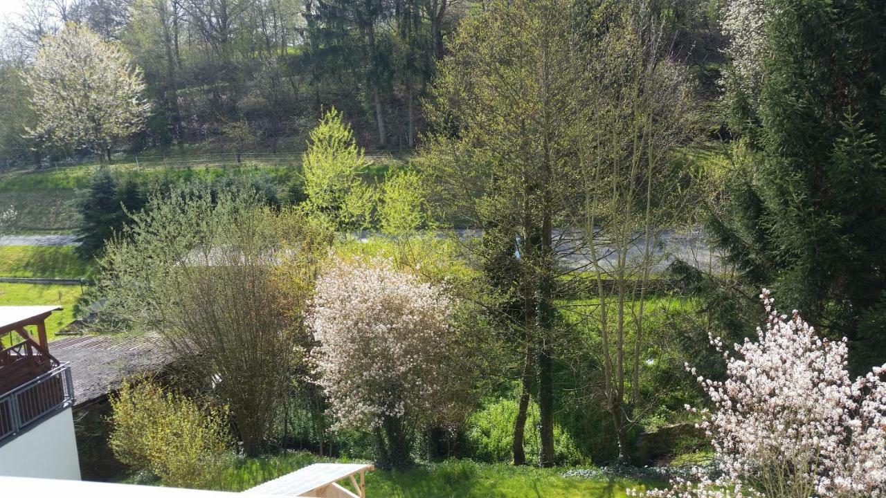 Ferienwohnung Am Kirbach Waldsolms Exterior foto
